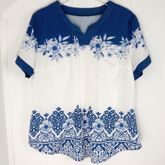 Tops - Floral Grecian Flowy Short Sleeve Blouse